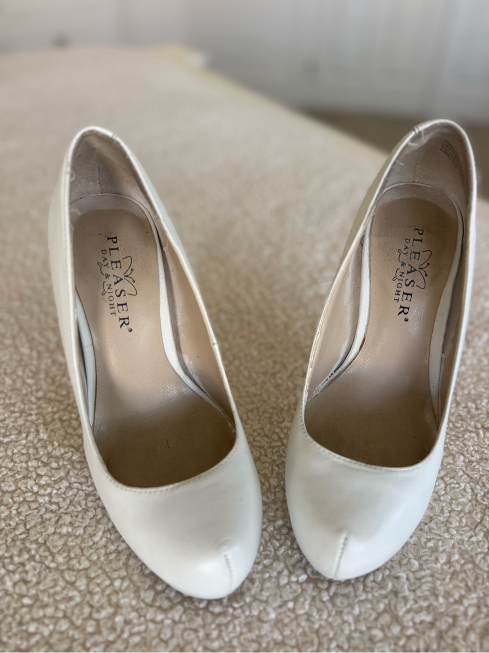 Pleaser White Platform Stiletto Pumps size 5 - Picture 2 of 6